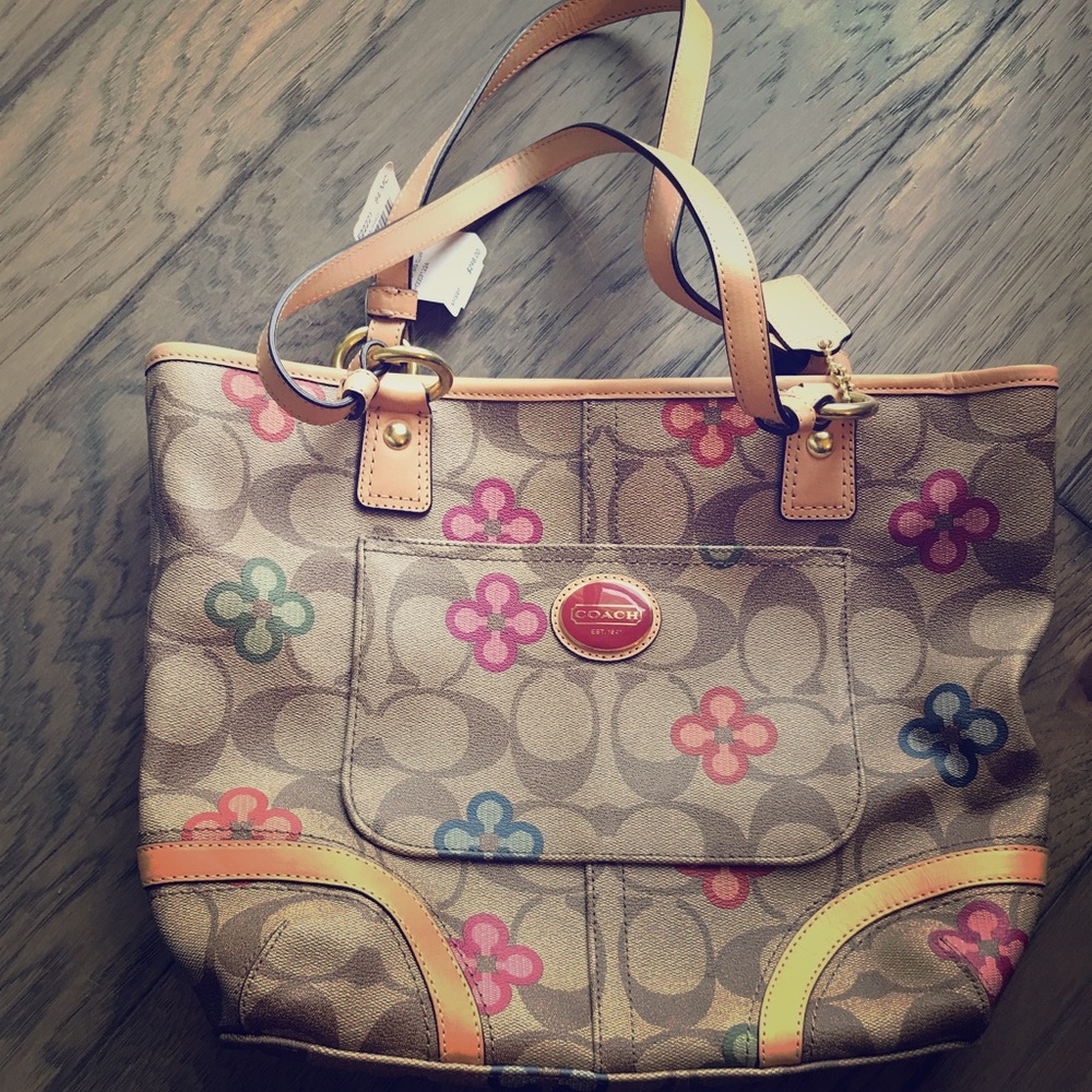 Coach clover tote